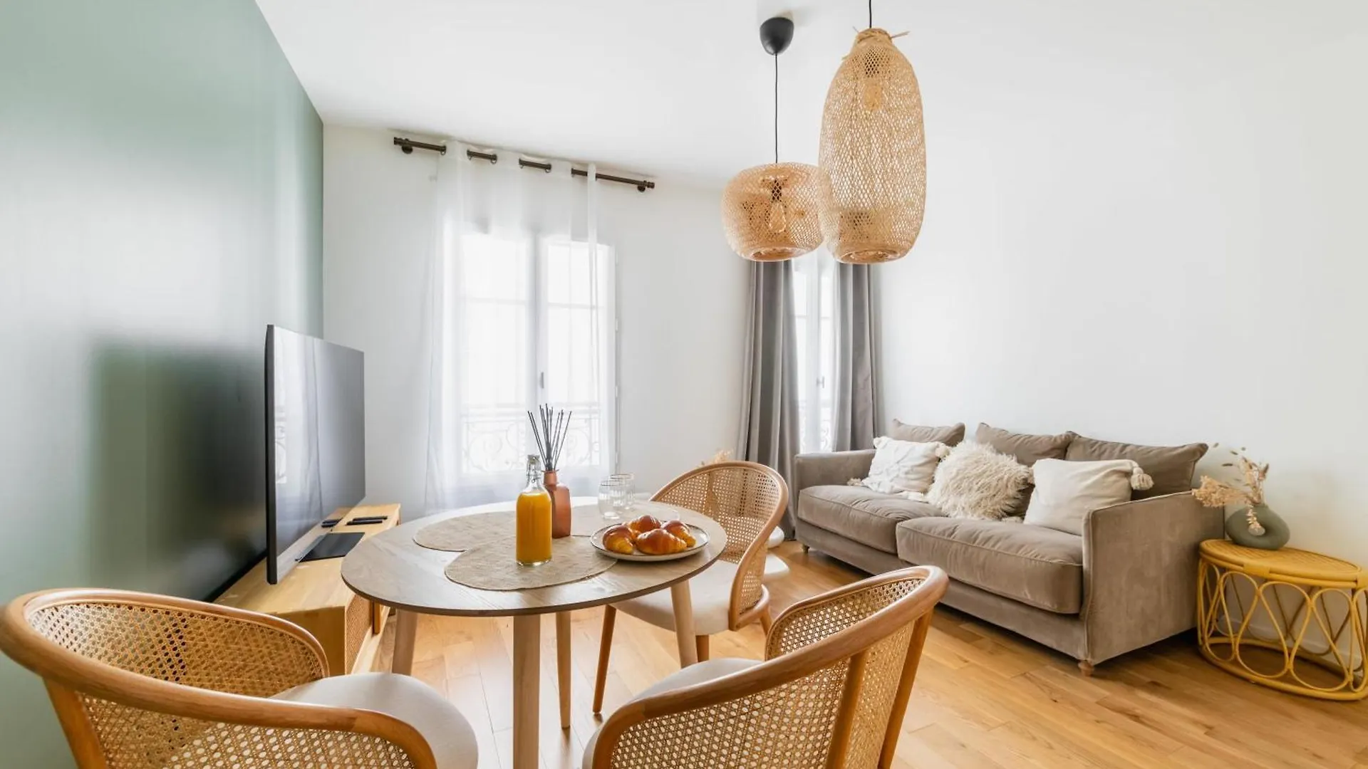 2 Pieces Sacre Coeur Montmartre - Paris 18 - 4P - Flat-Guest Apartment